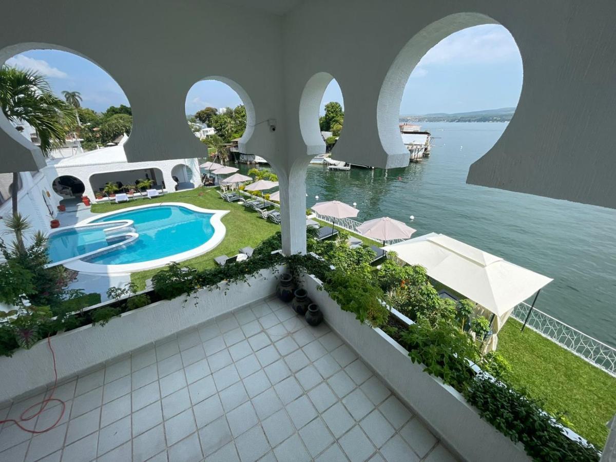 Marina Palace Teques Tequesquitengo Exterior photo