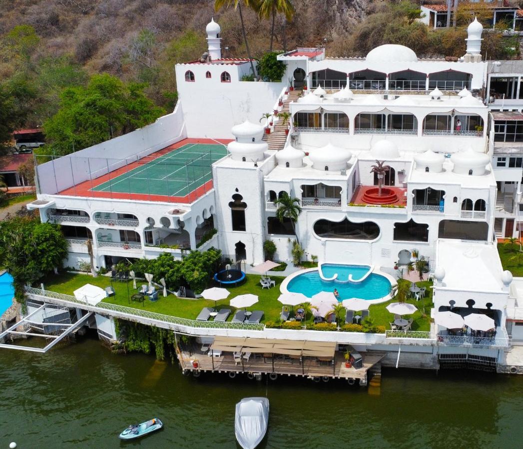 Marina Palace Teques Tequesquitengo Exterior photo